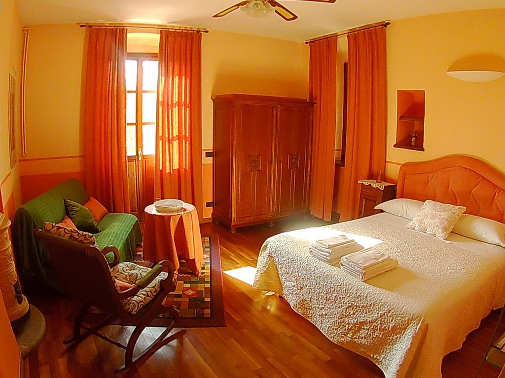 Tenuta Calabiana Diano dʼAlba Екстериор снимка