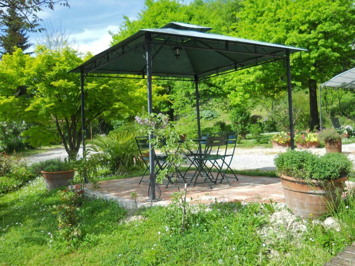 Tenuta Calabiana Diano dʼAlba Екстериор снимка